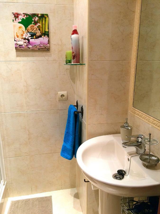 Apartamento Mon Cheri Malaga Exterior photo