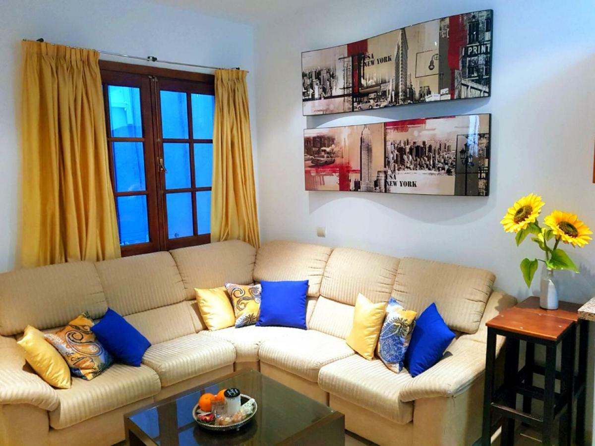 Apartamento Mon Cheri Malaga Exterior photo