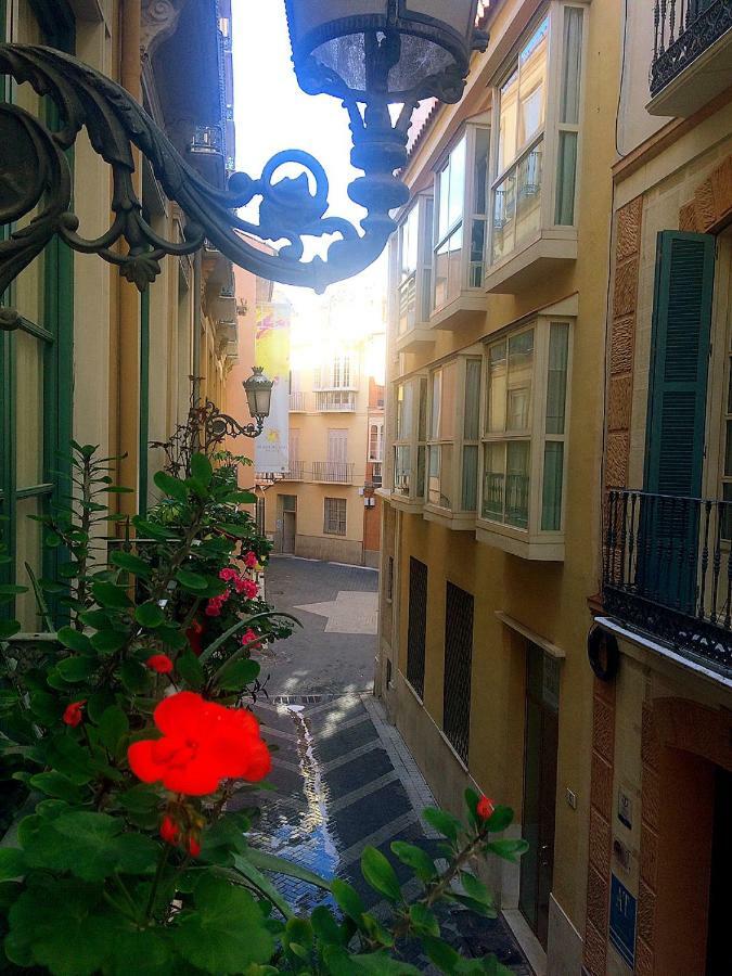 Apartamento Mon Cheri Malaga Exterior photo